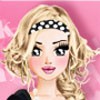 Scarlett is a fashion addict. She bought many clothes in the shop Fashionista. Help her to become the most popular girl in Doll and the City.